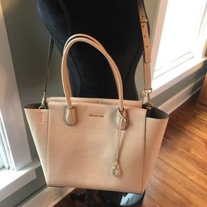 Tan Michael Kors Tote bag with body strap